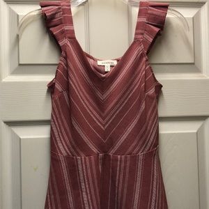 Dusty pink striped tank top with ruffly sleeves
